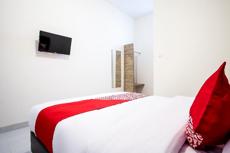 Super OYO 873 Kamani Homestay Syariah - Oda