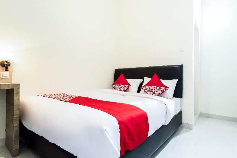 Super OYO 873 Kamani Homestay Syariah - Oda