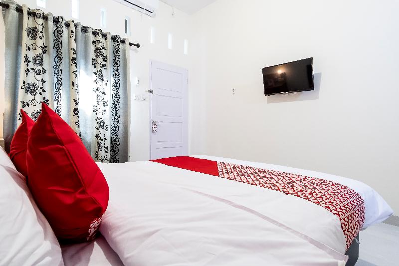 Super OYO 873 Kamani Homestay Syariah - Oda