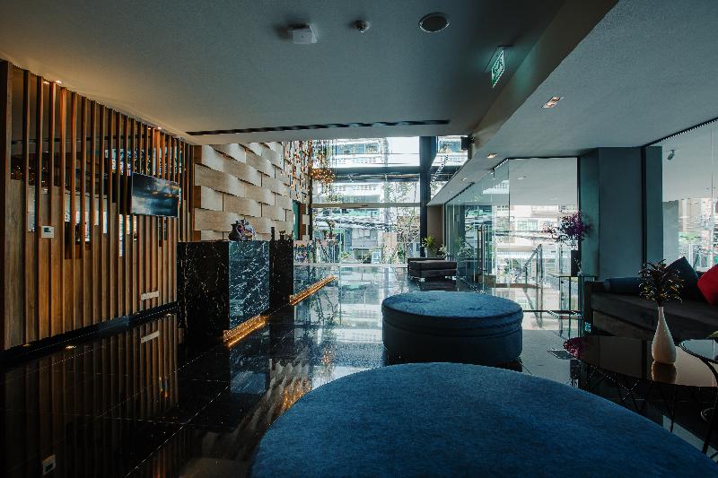 Rak Elegant Hotel Patong - Lobi