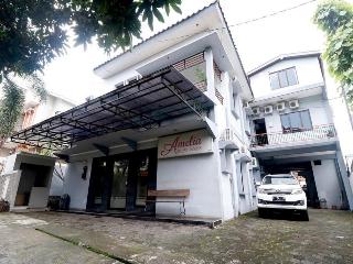 RedDoorz Plus near Undip Tembalang otel fotoğrafı