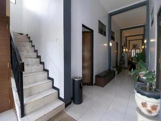 RedDoorz Plus near Undip Tembalang fotoÄŸrafÄ±