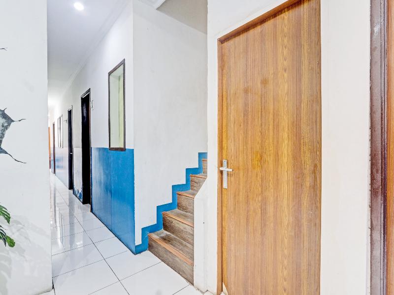 Hotel O Near Mall Ciputra 2 - Lobi