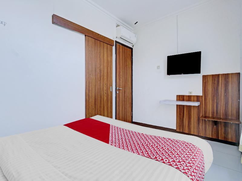 Hotel O Near Mall Ciputra 2 - Oda