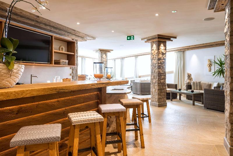 TOP Hotel Sarain Active Mountain Resort - Bar