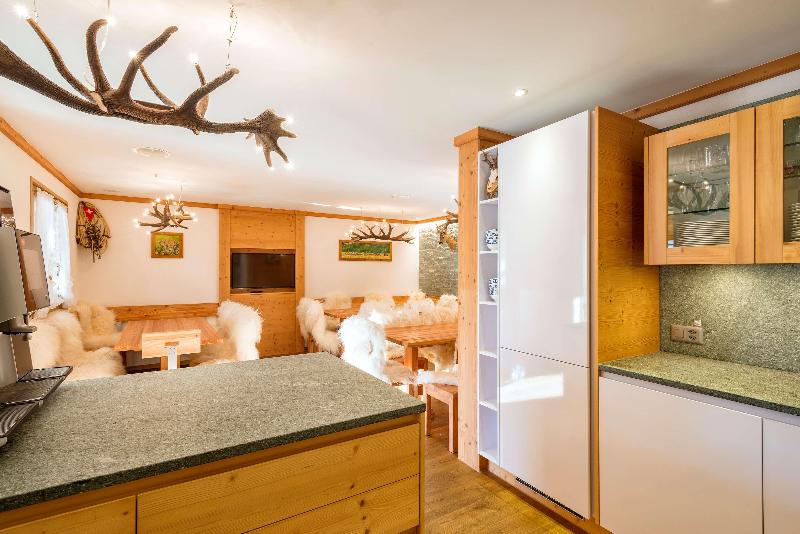 TOP Hotel Sarain Active Mountain Resort - Lobi