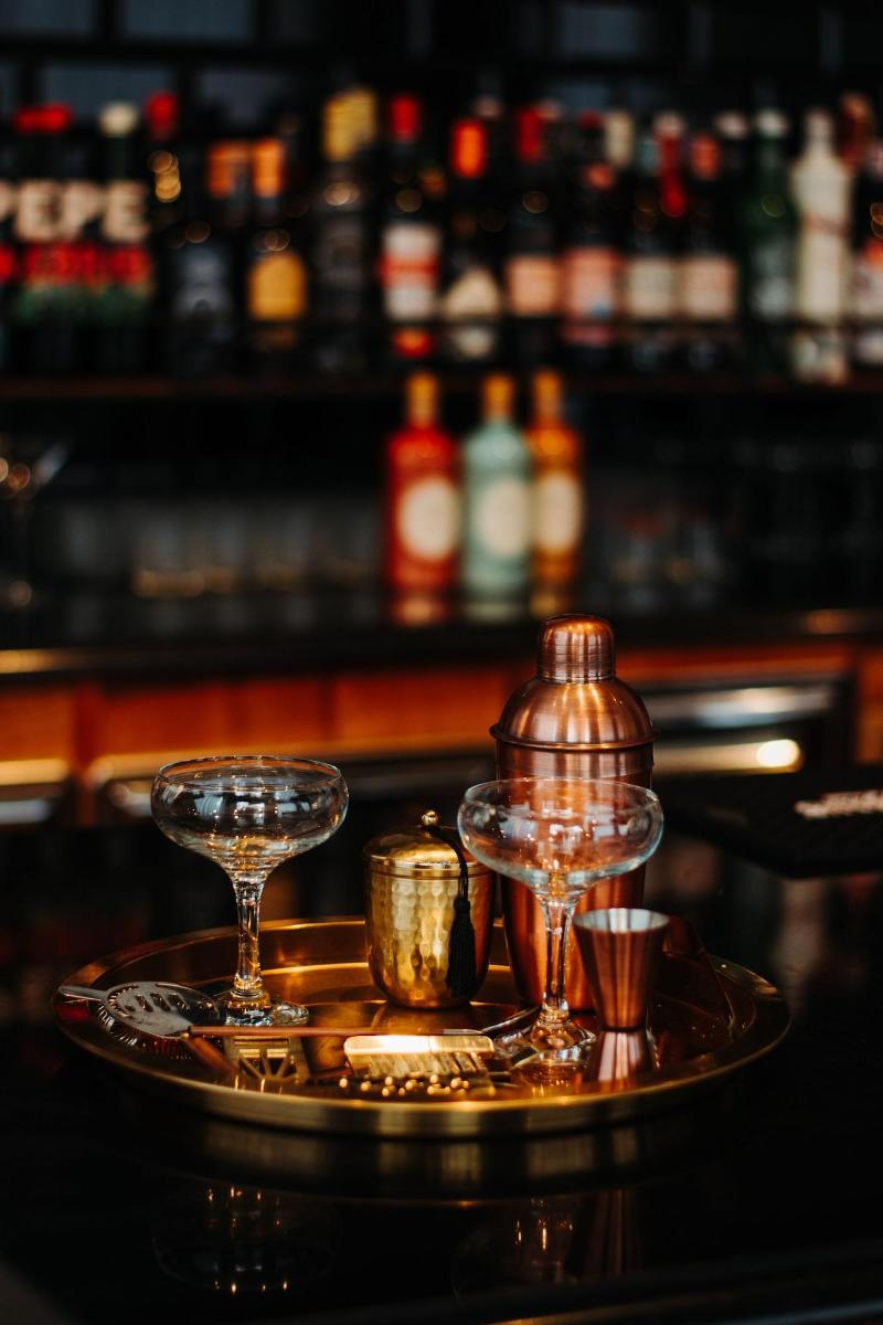 Urban Anaga - Bar
