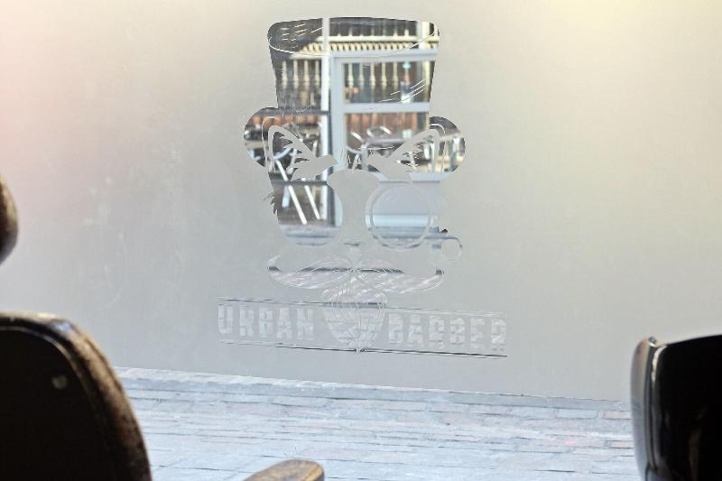 Urban Anaga - Lobi