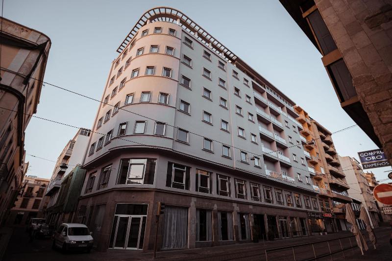 Urban Anaga - Teras