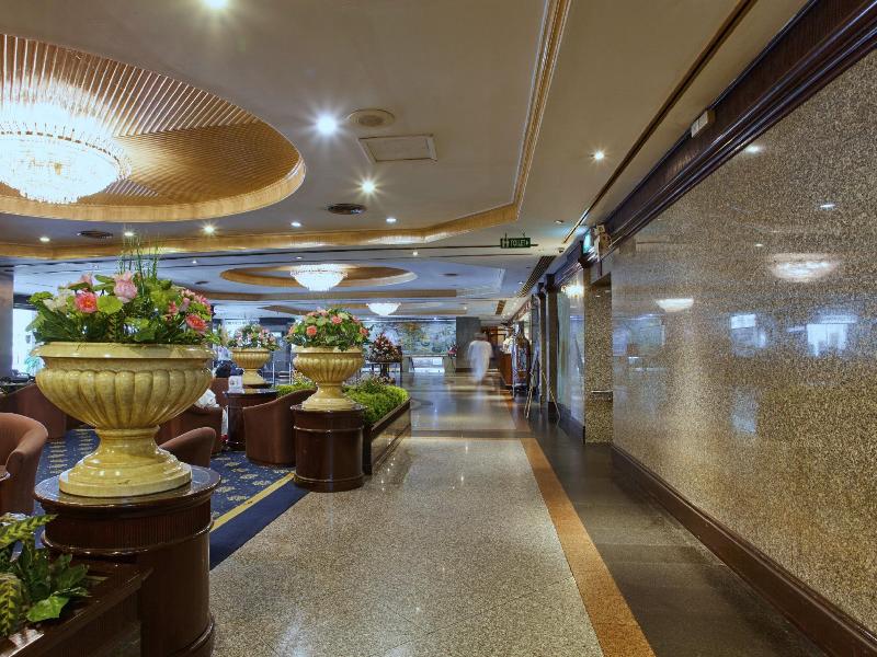 Grace Hotel - Lobi