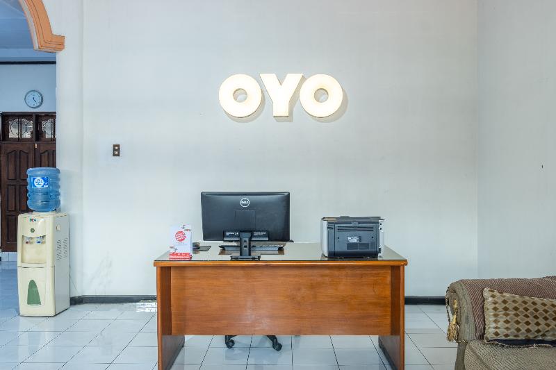 OYO 1032 Rahayu Residence Syariah - Lobi