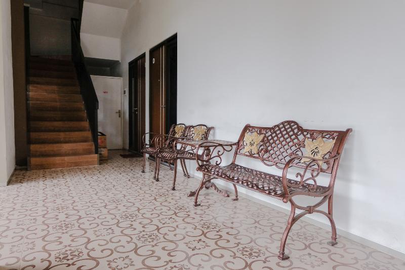 OYO 1038 Embun Pagi Syariah Residence - Lobi