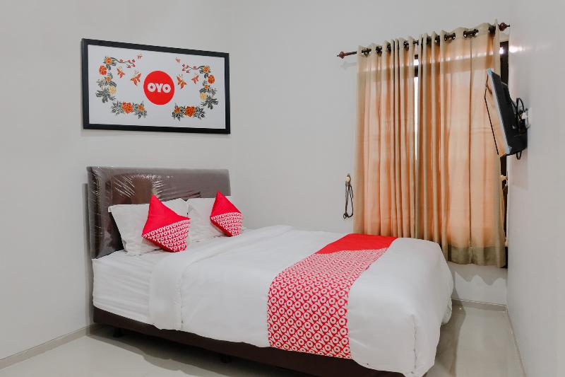OYO 1038 Embun Pagi Syariah Residence - Oda