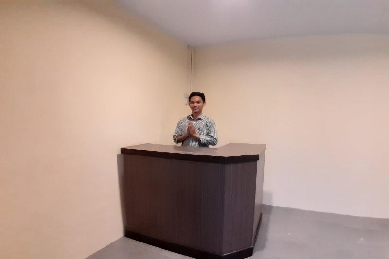 OYO 1053 Angelyn Home Stay - Lobi