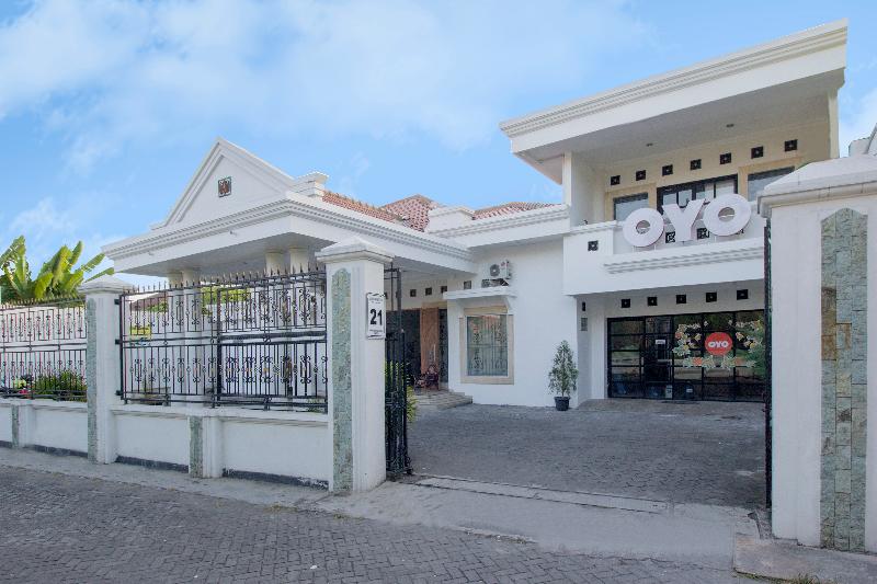 OYO 1061 Aliya Homestay - Genel