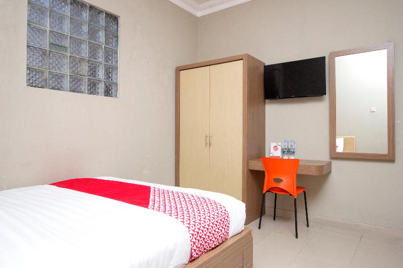 OYO 1061 Aliya Homestay - Oda