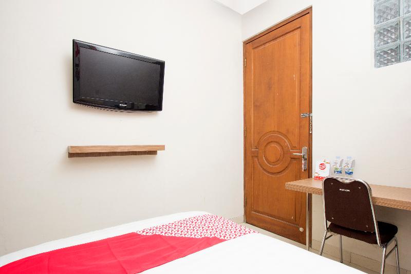OYO 1061 Aliya Homestay - Oda