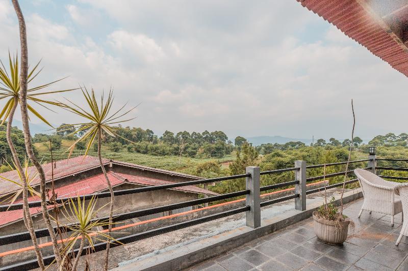 1131 Gunung Geulis Village - Genel