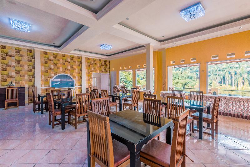 1131 Gunung Geulis Village - Restoran