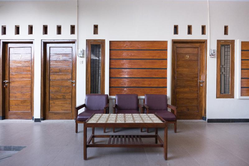 OYO 1226 Al Abror Homestay - Lobi