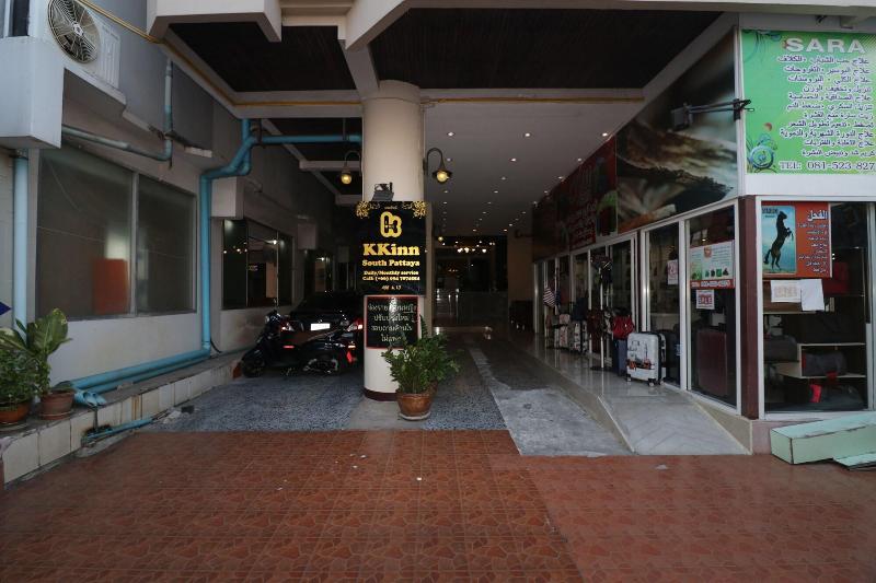 OYO 128 Kkinn South Pattaya Hotel - Genel