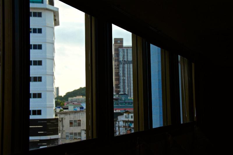 OYO 128 Kkinn South Pattaya Hotel - Oda