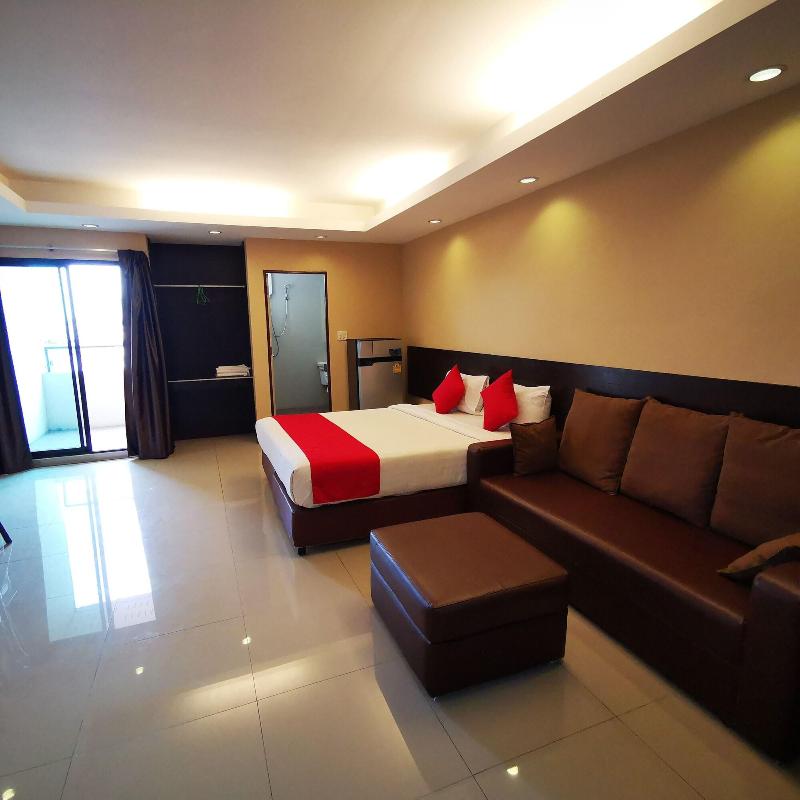 OYO 128 Kkinn South Pattaya Hotel - Oda