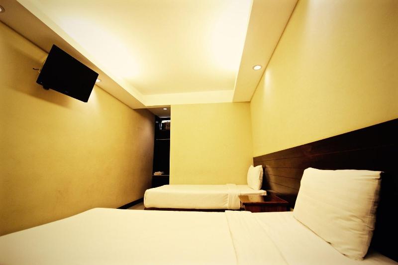 OYO 128 Kkinn South Pattaya Hotel - Oda