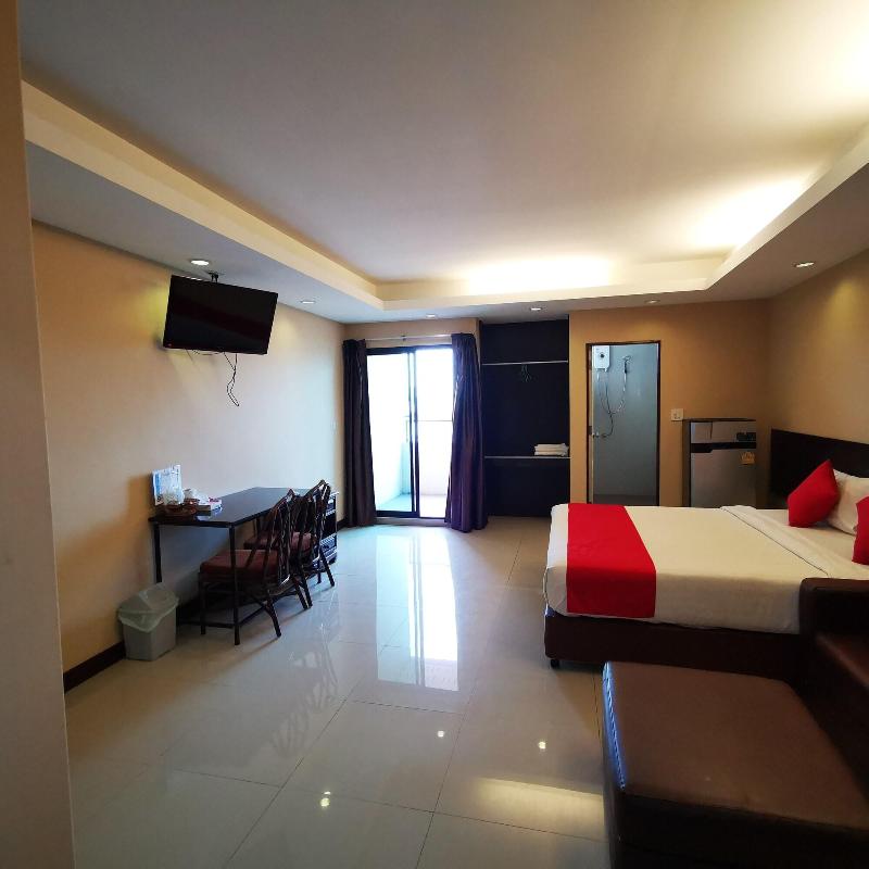 OYO 128 Kkinn South Pattaya Hotel - Oda