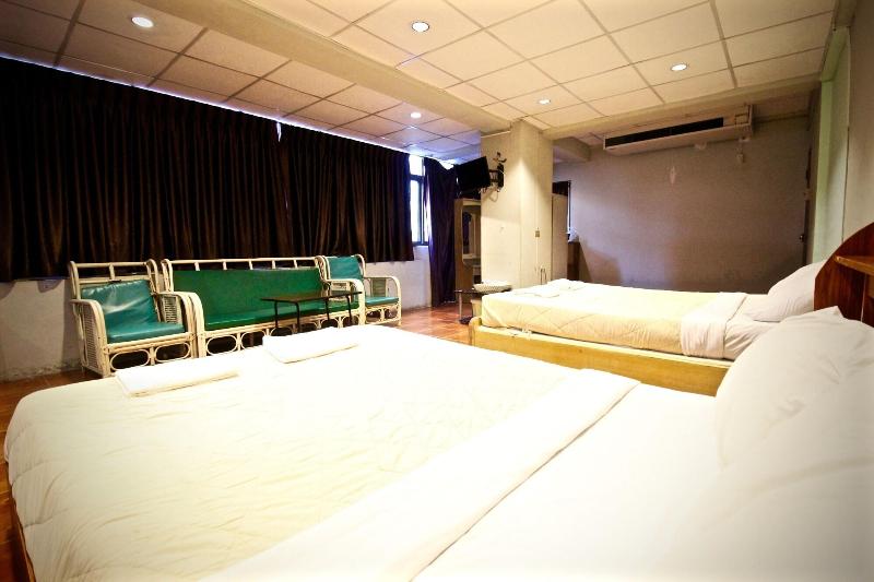 OYO 128 Kkinn South Pattaya Hotel - Oda
