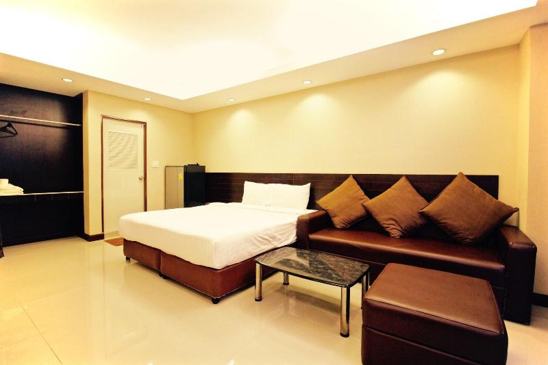 OYO 128 Kkinn South Pattaya Hotel - Oda