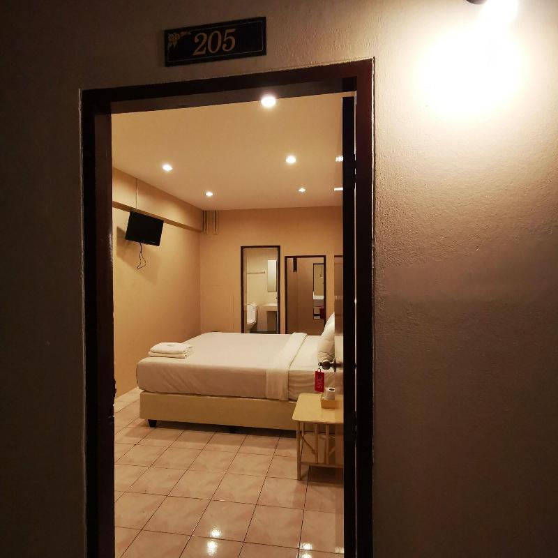 OYO 128 Kkinn South Pattaya Hotel - Oda