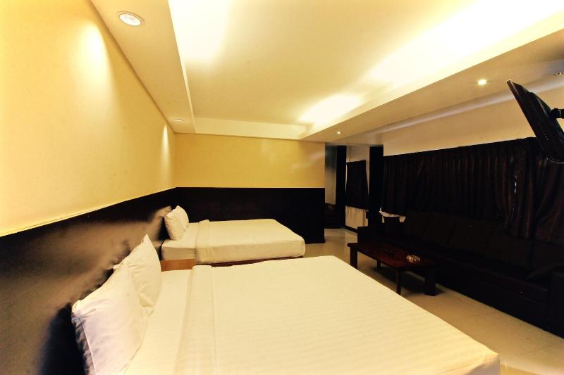 OYO 128 Kkinn South Pattaya Hotel - Oda