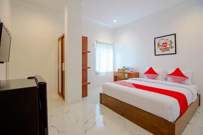 Super OYO 1319 88 Exclusive Guesthouse - Oda