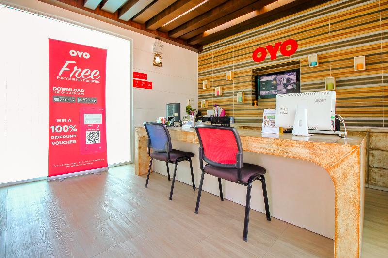 OYO 242 Baan Noppadol Hua Hin Resort - Lobi