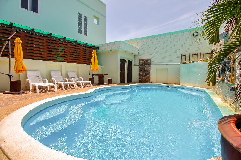 OYO 242 Baan Noppadol Hua Hin Resort - Havuz