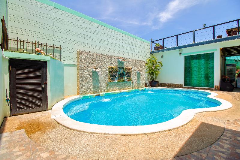 OYO 242 Baan Noppadol Hua Hin Resort - Havuz
