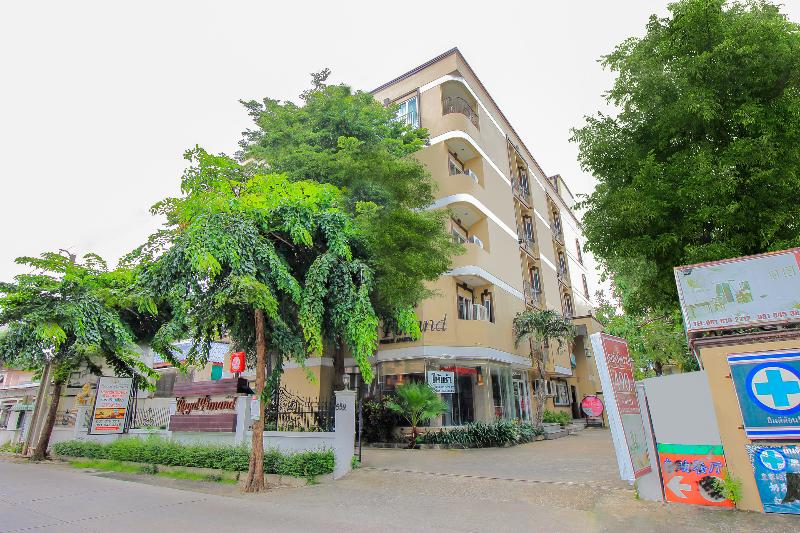 254 Royal Pimand - Genel