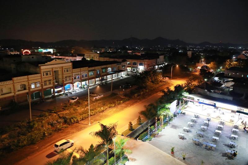 Aviari Hotel - Genel