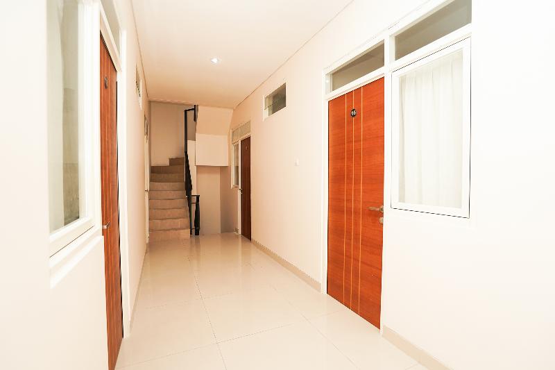 OYO 782 Menjangan Residence at Citraland 1 - Lobi