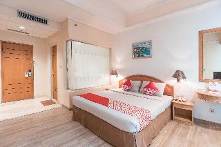 OYO 784 Hotel Bulevar otel fotoğrafı