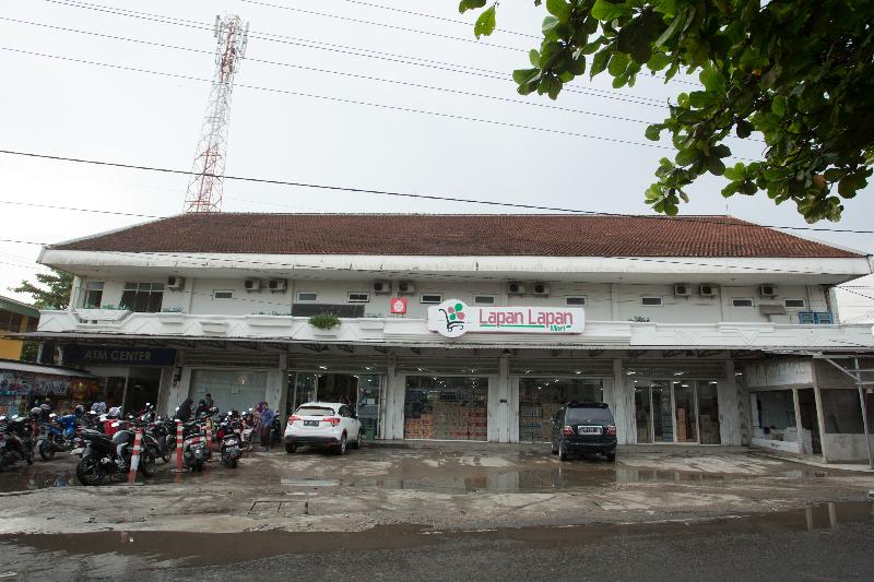 OYO 850 Lapan Lapan - Genel