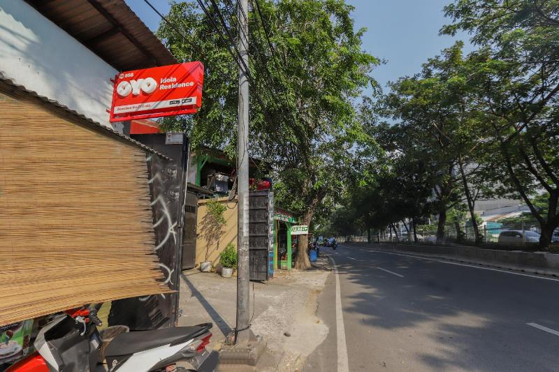 Super OYO 866 Idola Residence - Genel