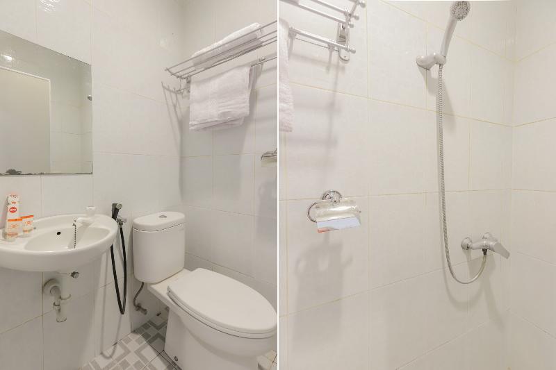 Super OYO 866 Idola Residence - Oda