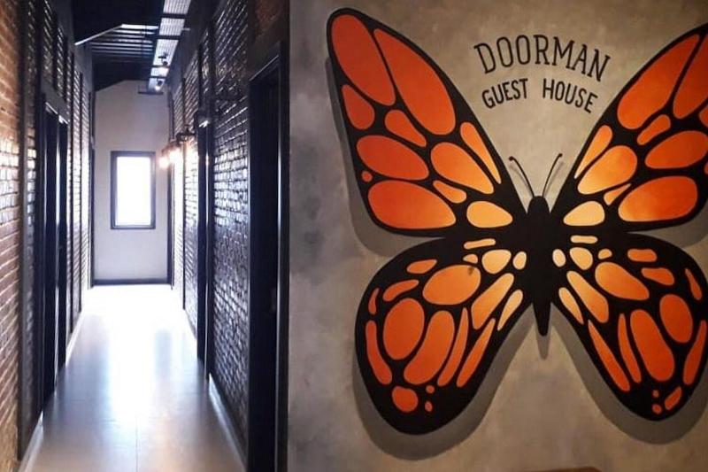 Doorman Guest House - Lobi
