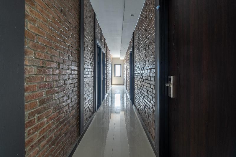 Doorman Guest House - Lobi