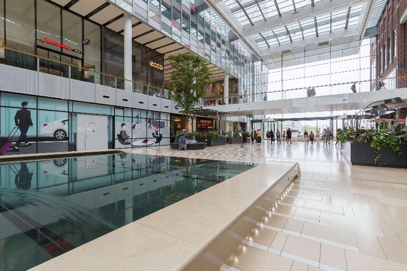 Hampton by Hilton Utrecht Central Station - Genel