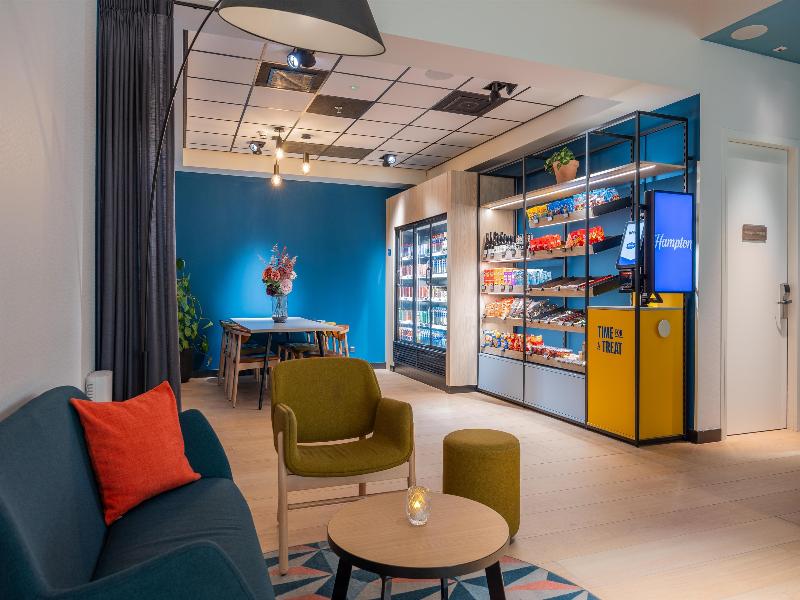 Hampton by Hilton Utrecht Central Station - Genel