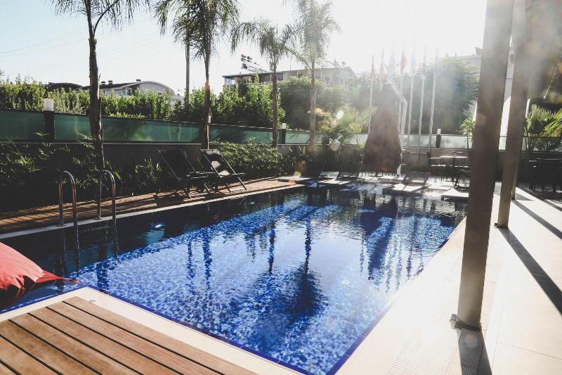 Laren Seaside Hotel & Spa - Havuz