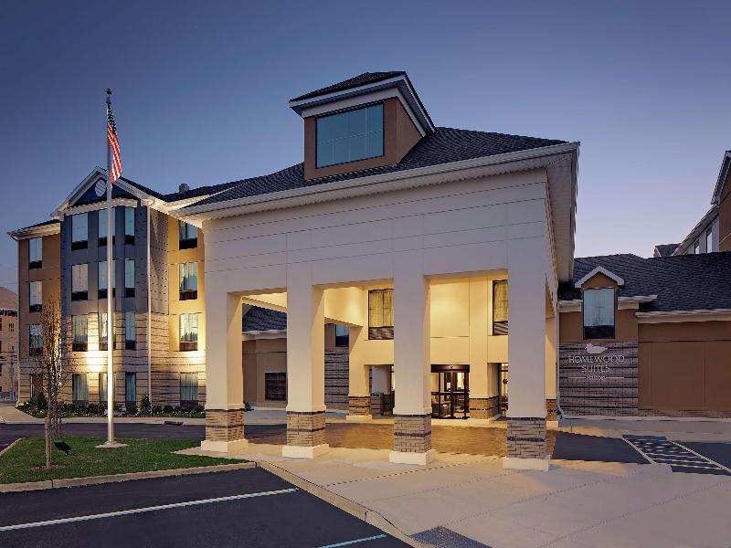 Homewood Suites By Hilton Ronkonkoma - Genel